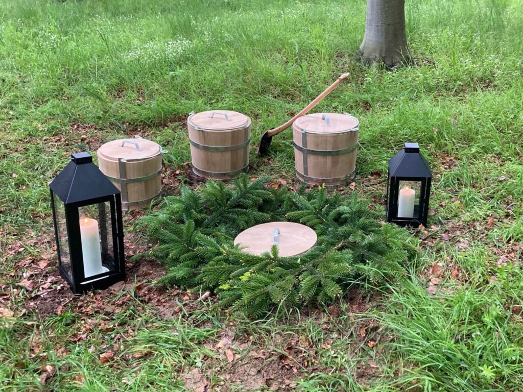 Urnenedsættelse-Selsø Skovbegravelsesplads